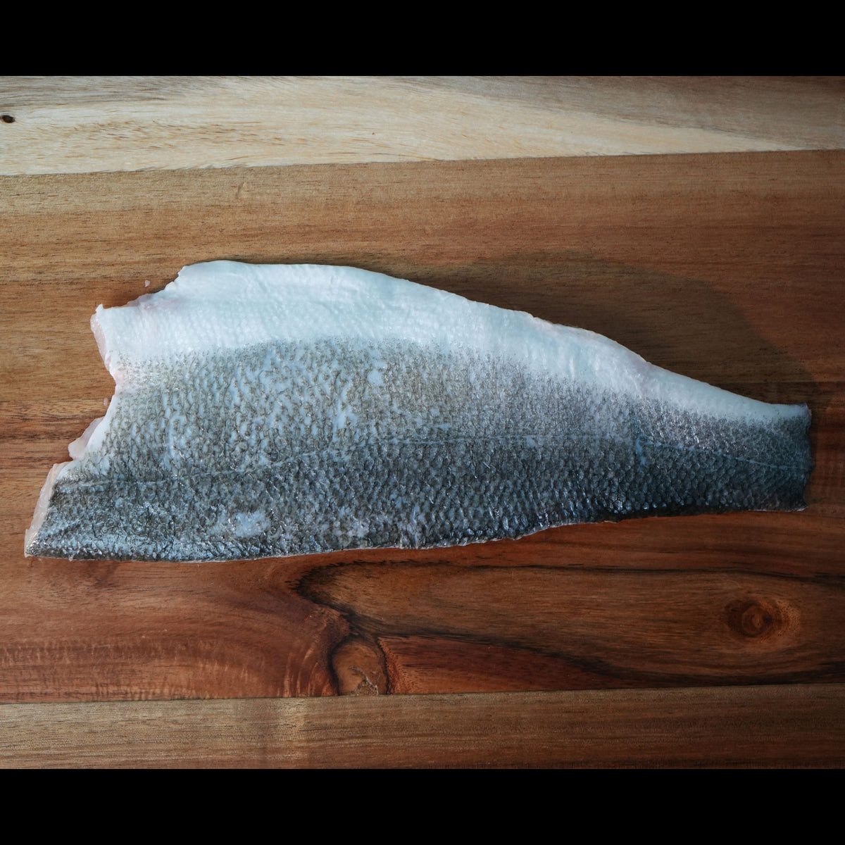 MEDITERRANEAN BRANZINO FILLET, SKIN-ON